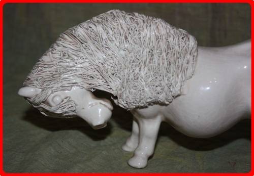 CHEVAL CERAMICS SPAGHETTI HAIR PONY STANDING UP HEAD BOWED  LARGE