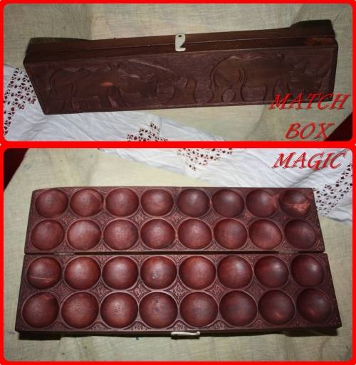 BEAUTIFUL VINTAGE MANCALA BOARD GAME HAND CARVED WITH RHINO ELEPHANT AND GIRAFFE