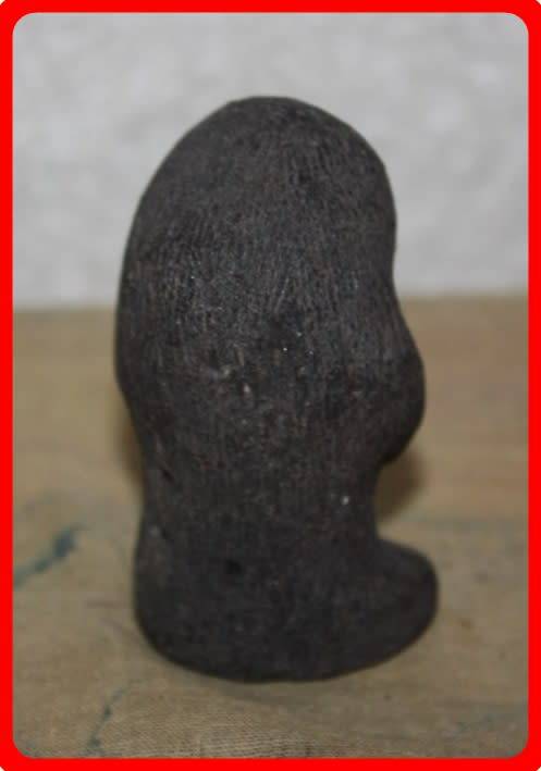 FUN HAND CRAFTED POTTERY GORILLA