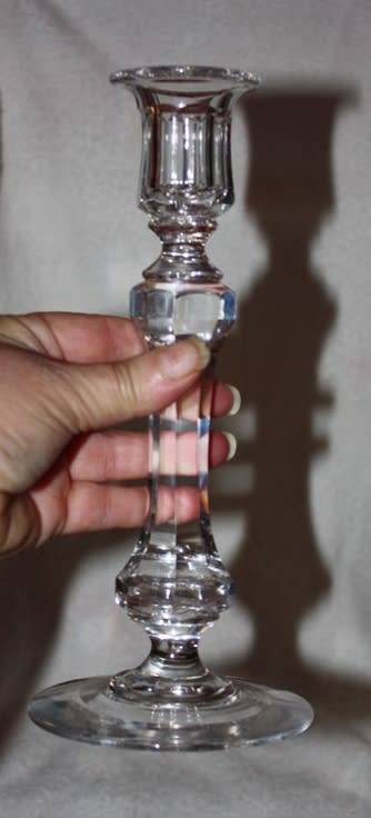 LOVELY   GLASS CANDLESTICK CATCHES THE LIGHT BEAUTIFULLY