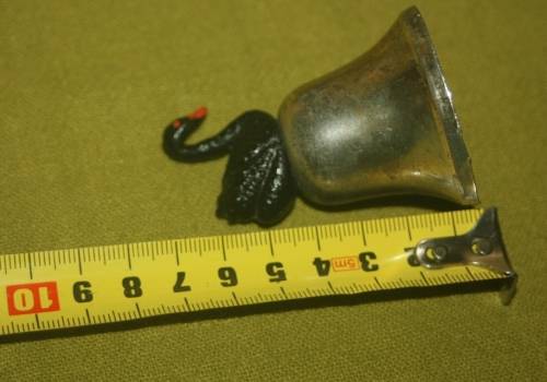 SMALL BLACK SWAN BELL SWAN IS METAL