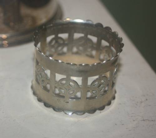 JOB LOT OF SILVER AND PLATED ITEMS BID IS FOR ALL SEE DISCRIPTION PAGE
