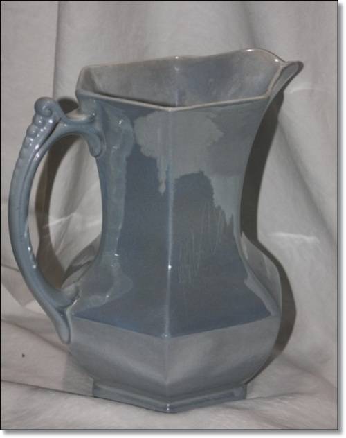 Beautiful Mayling England lustre glaze jug large