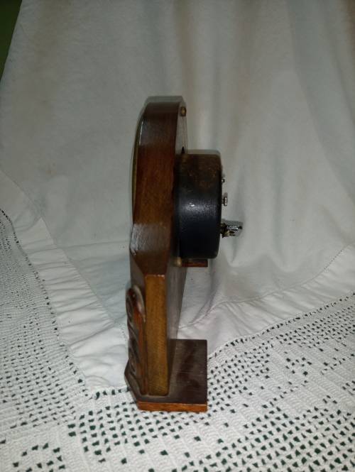 Canham 8 day mantel clock dome glass. Not working