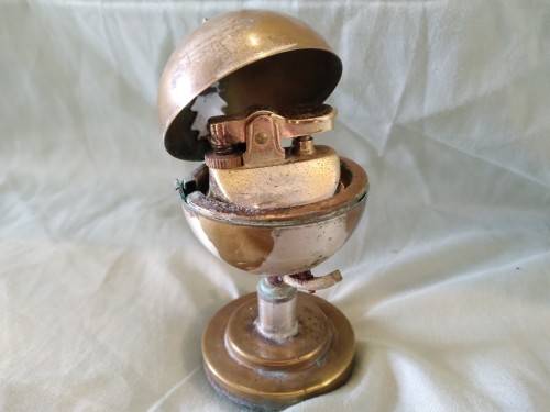 Table lighter in the shape of a globe vintage nice collectible condition fair