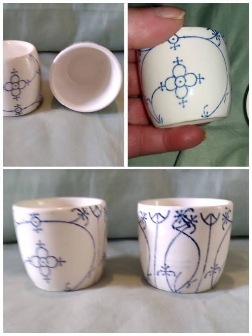 Pair of blue and white straw pattern Polish egg cups attributed toJaworzyna Slaska (Konigszelt)