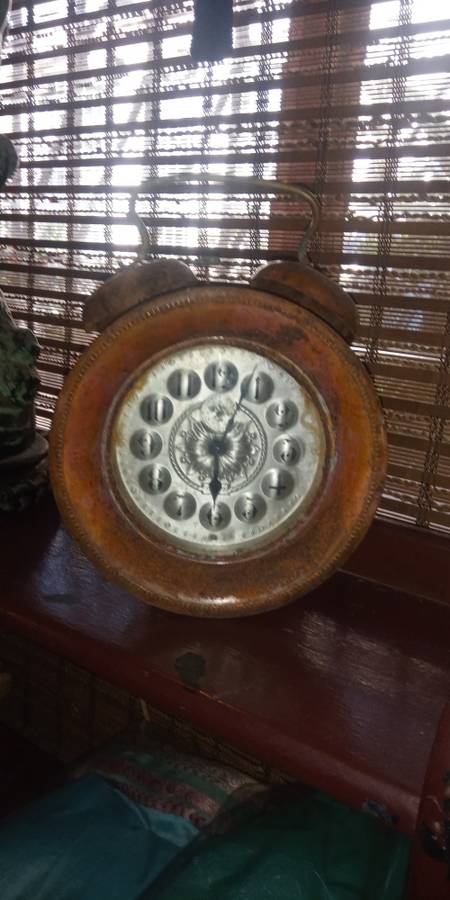 Very large vintage double Bell alarm clock with great overall patina. Not in working order