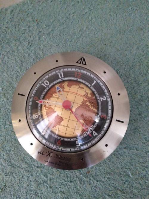 Globe desk clock unusual can lie flat or be upright in working order