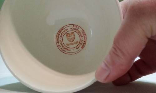 Sugar bowl. Voortrekker. Commemorative ware.