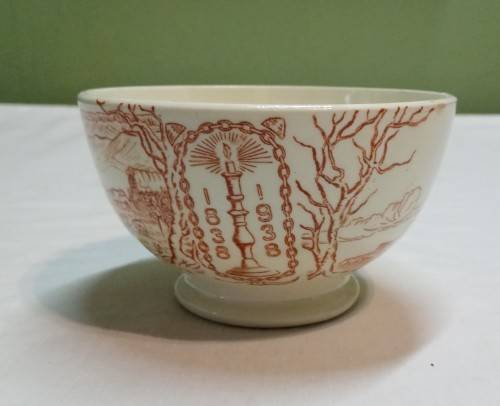 Sugar bowl. Voortrekker. Commemorative ware.