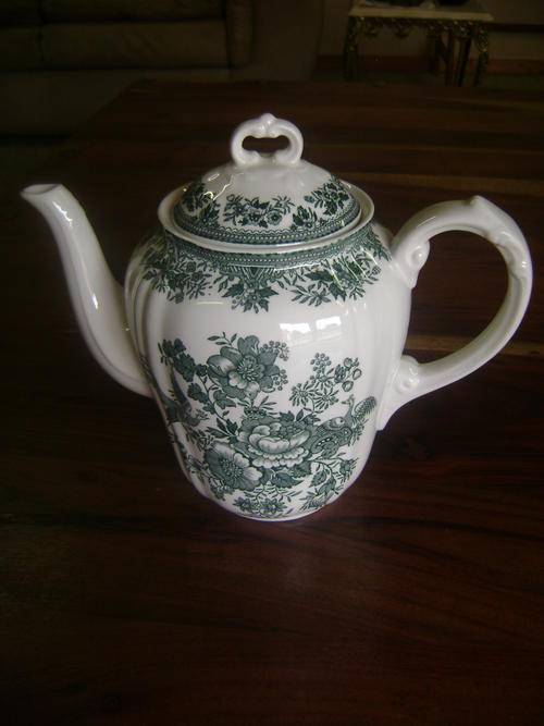 VILLEROY & BOCH Teapot - "Fasan" design - perfect condition!!!