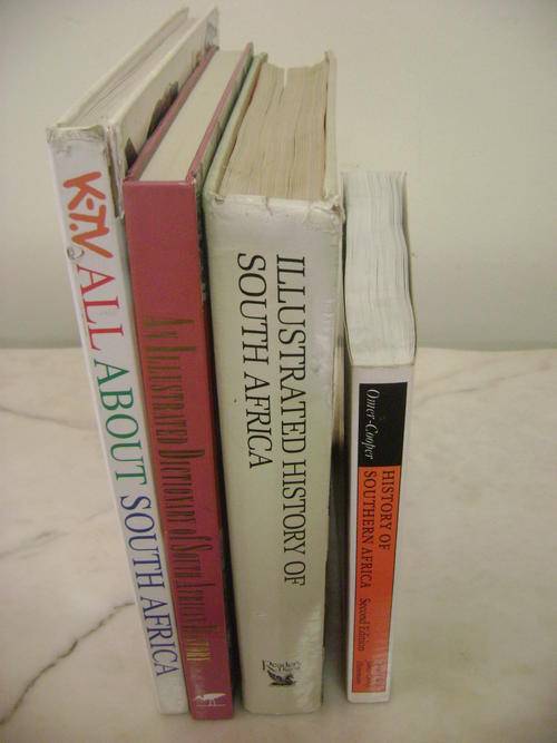4 BOOKS ABOUT THE HISTORY OF SOUTH AFRICA- SOLD TOGETHER AS ONE LOT