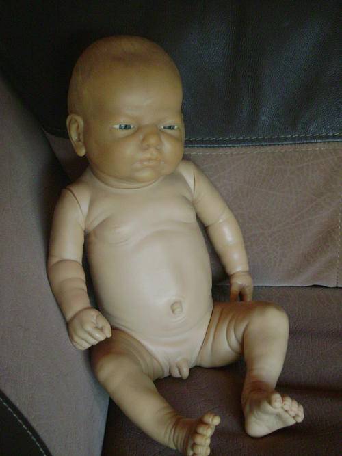 VINTAGE BABY BOY DOLL (FROM THE 1980'S) - VERY COLLECTABLE AND VERY HARD TO FIND