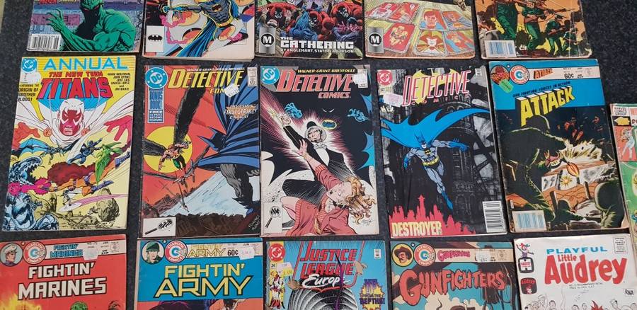 Job lot of 16 Vintage comic books - sold together as one lot