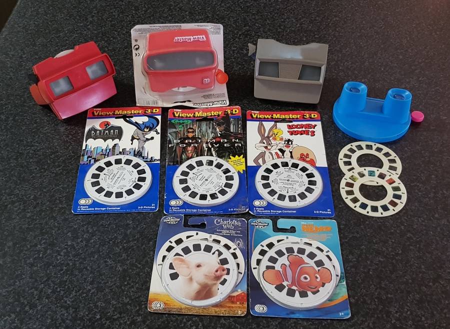 Amazing Find - VIEWMASTER viewers plus sealed packets with viewmaster reels plus extra items