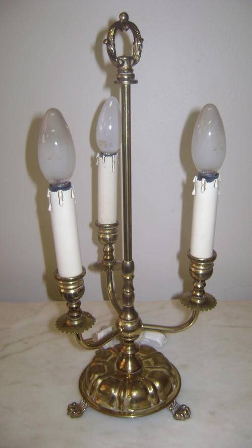 Lovely brass light stand