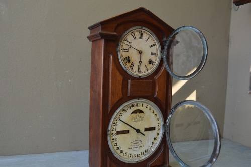 ANTIQUE ITHACA DOUBLE DIAL CALENDAR CLOCK