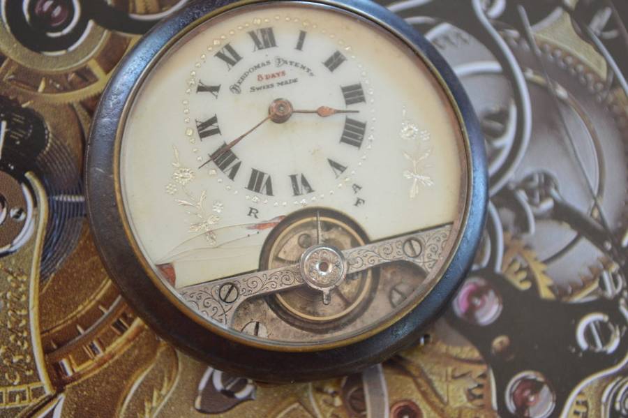 Hebdomas 8 Day gun metal pocket watch working reduced