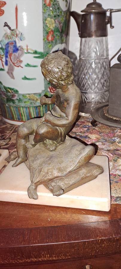 Frabrication Francaise Paris bronze patinated spelter book ends