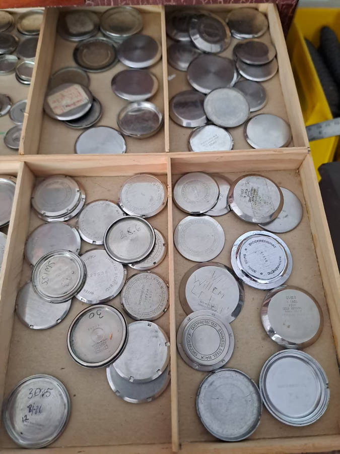 Job lot vintage mens watch housings and back plates