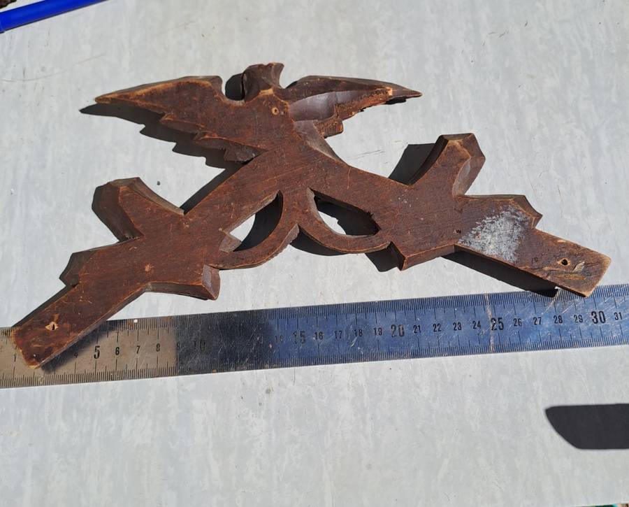 cuckoo clock crown 28.5cm long