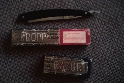 Kropp Sheffield Razor in Original Box.