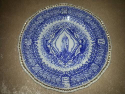 QUEEN VICTORIA DIAMOND JUBILEE PLATE 1837 - 1897