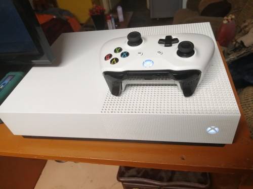 Xbox One S 1T