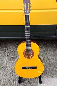 YELLOW GUITAR -MEDIUM