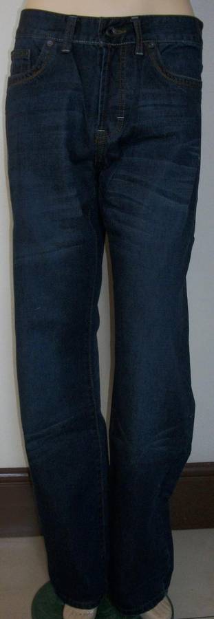 Mens Exclusive Jeans Wear (size 38)