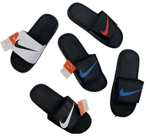 Woman footwear