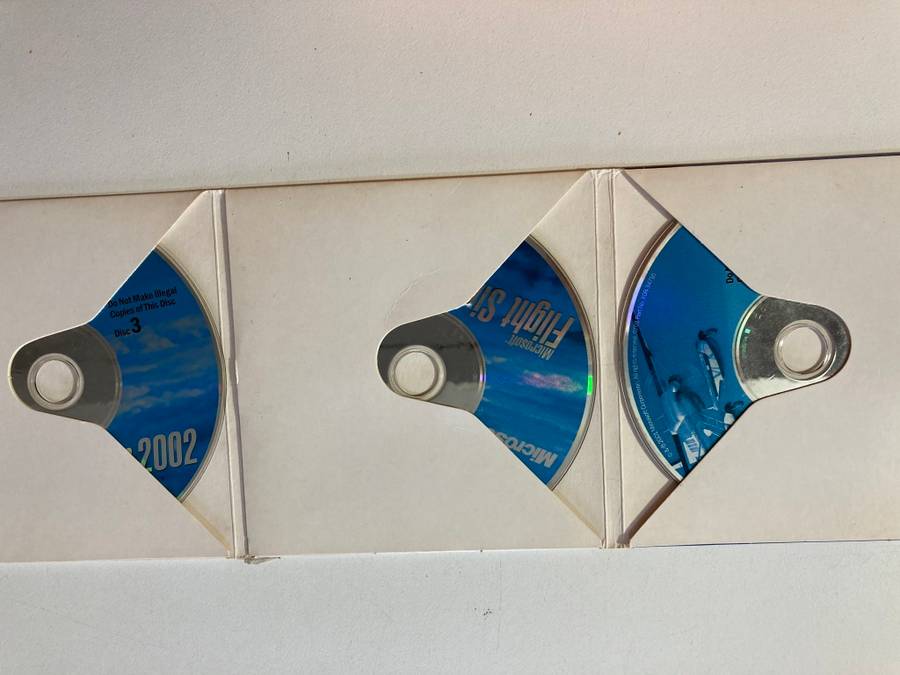 Microsoft Flight Simulator 2002 and A320 Professional with VHS cassette