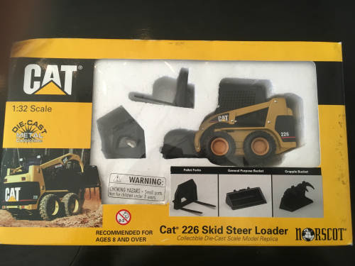 Cat 226 Skidsteer