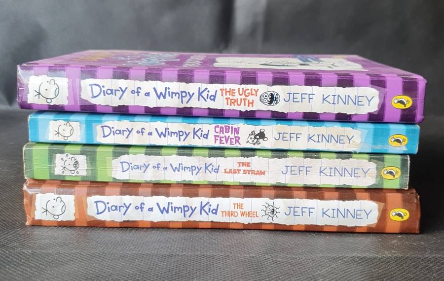 Diary of a Wimpy Kid Book Collection 4x Books