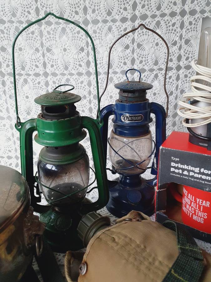Vintage Ice Bucket, Oil Lantern, Army Water Bottle, Typo Mug & Bowl, Metal Coins and Light