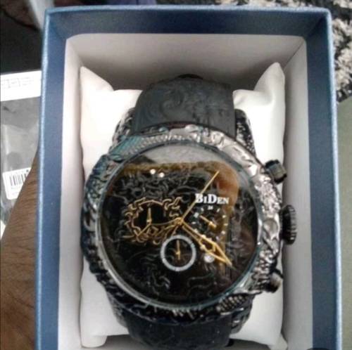Dragon sculpture watch
