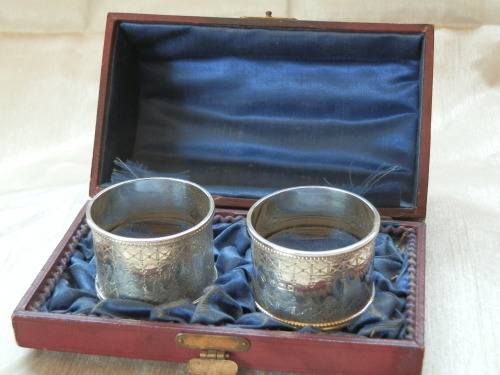 Antique boxed silver napkin rings, Sheffield, circa 1891 - 1895 - seven (7) days to pay