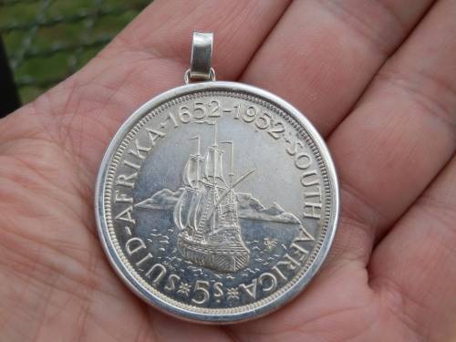 Sterling silver (31.4g) coin pendant - seven (7) days to pay