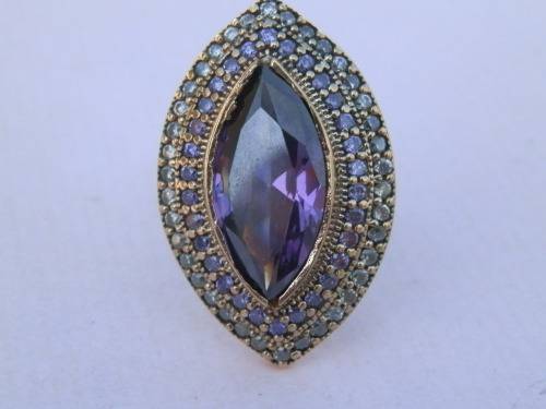 Sterling silver amethyst ring, 11.8 g.