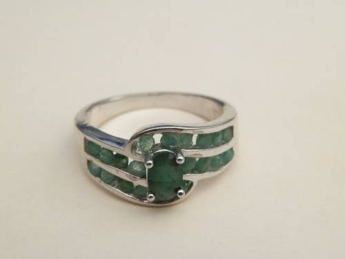 Awesome SOLID sterling silver natural emerald ring - weight 3.8 g.  Thirty (30) days to pay