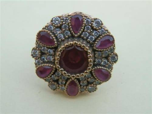 Awesome sterling silver ruby ring - weight 9.5 g.