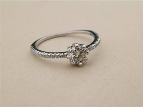 Sparkling solid sterling silver .32 ct natural diamond ring