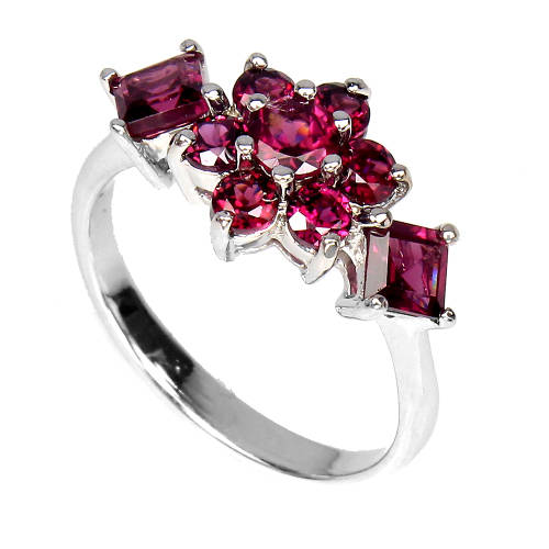 Superb Natural Garnet Ring, 14 ct White Gold over Solid Sterling Silver