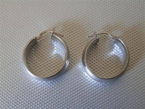 Sterling Silver Earrings - weight 5.4 g