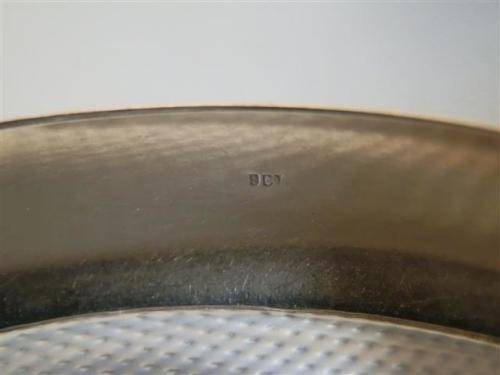 Magnificent Solid 9 ct Yellow Gold Bangle - weight 14.4 g (1)