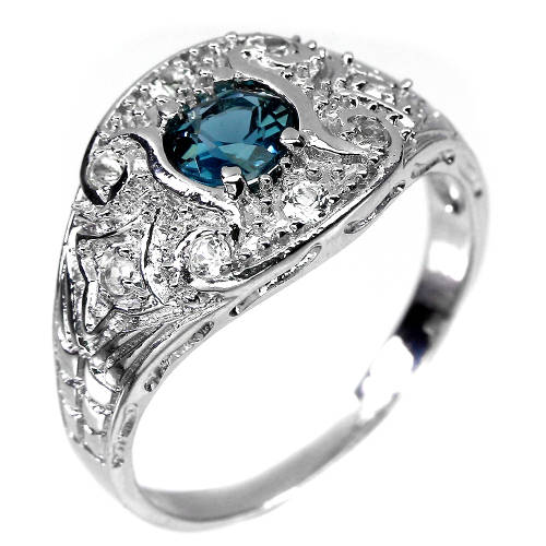 Enchanting Natural London Blue Topaz Solid Sterling Silver Ring - weight 4.32 g