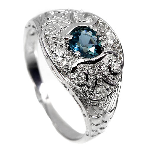 Enchanting Natural London Blue Topaz Solid Sterling Silver Ring - weight 4.32 g
