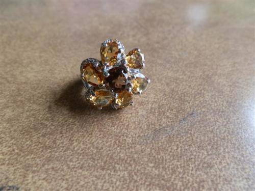 Solid Sterling Silver Citrine and Yellow Sapphire Cluster Ring - weight 12.7 g