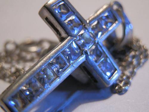 Sterling silver pendant and chain