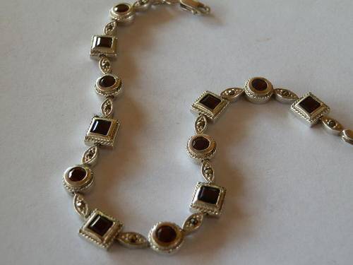 Vintage sterling silver garnet bracelet - 10.3 gram